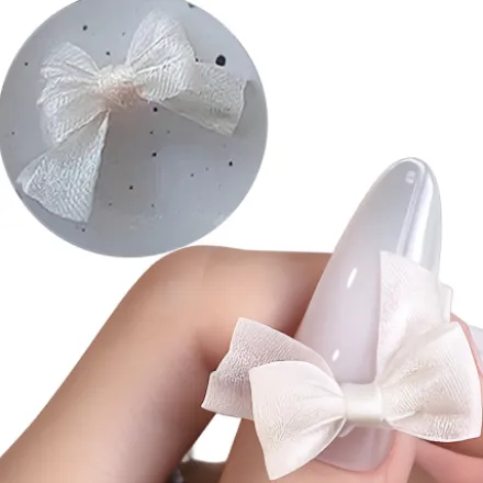 606 CREAM - Nail Art Lace Bow 1 pcs.(23x14mm)