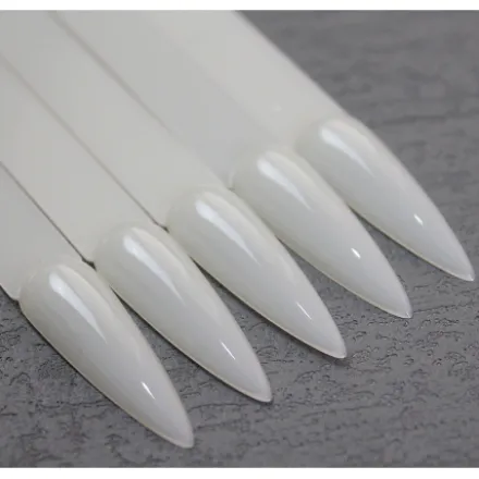 Stiletto FAN Nail Art Display - 50 sticks Natural